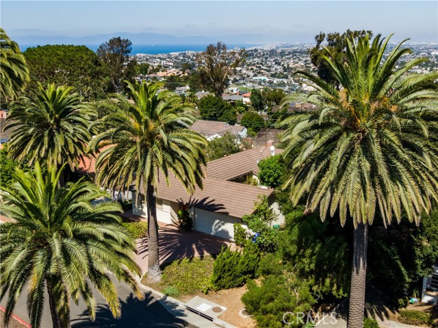 3949 Via Cardelina, Palos Verdes Estates, California 90274, 2 Bedrooms Bedrooms, ,1 BathroomBathrooms,Residential,Sold,Via Cardelina,SB19242727