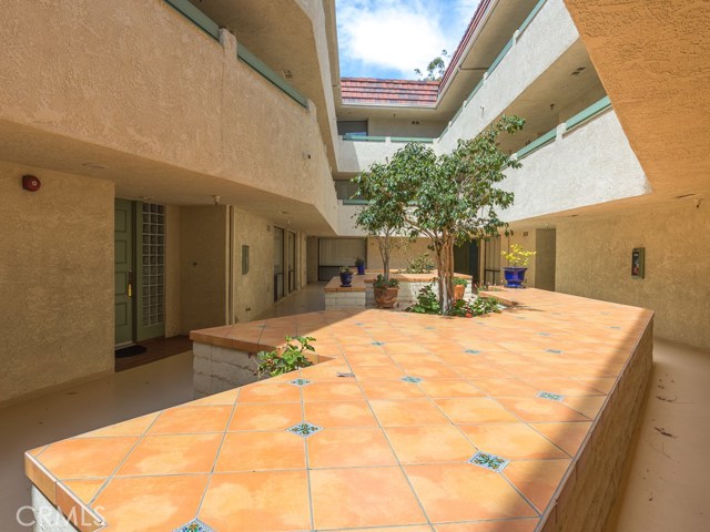 2545 Via Campesina, Palos Verdes Estates, California 90274, 2 Bedrooms Bedrooms, ,1 BathroomBathrooms,Residential,Sold,Via Campesina,SB20112596