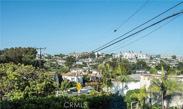 477 25th Street, Hermosa Beach, California 90254, 4 Bedrooms Bedrooms, ,3 BathroomsBathrooms,Residential,Sold,25th,SB19169334