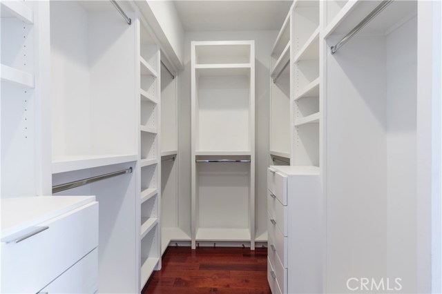 521 Gertruda, Redondo Beach, California 90277, 3 Bedrooms Bedrooms, ,4 BathroomsBathrooms,Residential,Sold,Gertruda,PV17183472