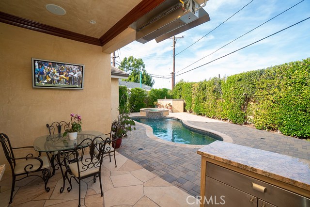 2813 Fisk Lane, Redondo Beach, California 90278, 3 Bedrooms Bedrooms, ,3 BathroomsBathrooms,Residential,Sold,Fisk,PV18267534