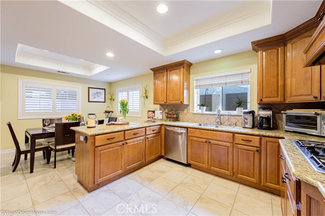 2402 Graham Avenue, Redondo Beach, California 90278, 4 Bedrooms Bedrooms, ,2 BathroomsBathrooms,Residential,Sold,Graham,SB20089930