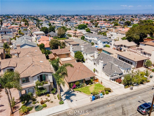 1911 Spreckels Lane, Redondo Beach, California 90278, ,Residential Income,Sold,Spreckels,PV21161416