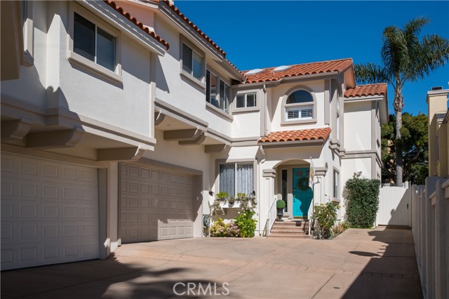 1705 Marshallfield Lane, Redondo Beach, California 90278, 4 Bedrooms Bedrooms, ,2 BathroomsBathrooms,Residential,Sold,Marshallfield,SB21036062