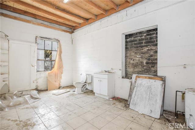 Slauson, 90255, ,Commercial,For Sale,Slauson,RS20175683