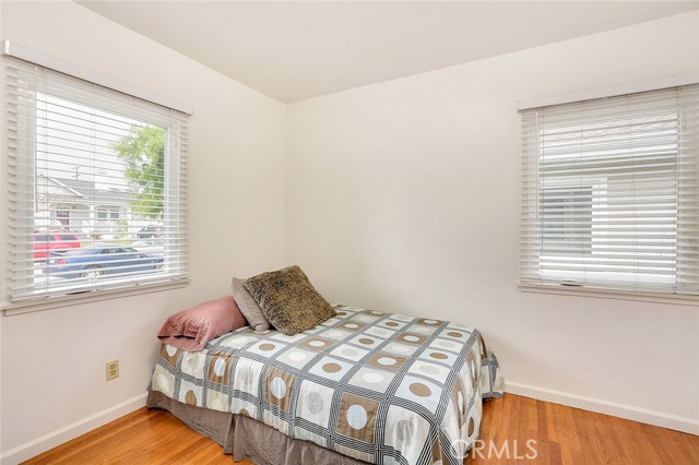 2834 Pinckard Avenue, Redondo Beach, California 90278, 2 Bedrooms Bedrooms, ,1 BathroomBathrooms,Residential,Sold,Pinckard,SB17082040