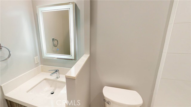ALTERNATIVE VIEW 2ND LEVEL FULL BATH WITH LIGHTED MIRROR (SHOWER/TUB) JUST TO THE RIGHT