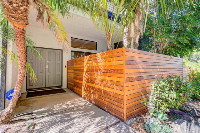 2108 Rockefeller Lane, Redondo Beach, California 90278, 2 Bedrooms Bedrooms, ,2 BathroomsBathrooms,Residential,Sold,Rockefeller,SB19238664