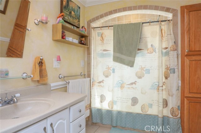 Detail Gallery Image 24 of 55 For 11421 Barclay Dr, Garden Grove,  CA 92841 - 3 Beds | 2 Baths