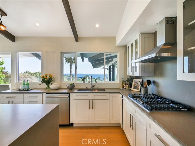 30065 Avenida Tranquila, Rancho Palos Verdes, California 90275, 5 Bedrooms Bedrooms, ,6 BathroomsBathrooms,Residential,Sold,Avenida Tranquila,TR20112457