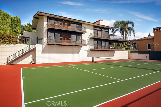 1425 Via Zumaya, Palos Verdes Estates, California 90274, 5 Bedrooms Bedrooms, ,3 BathroomsBathrooms,Residential,Sold,Via Zumaya,PV17070870