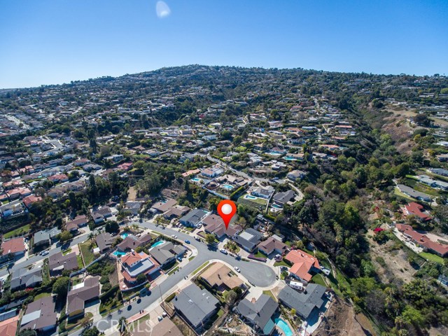 2142 Santa Rena Drive, Rancho Palos Verdes, California 90275, 4 Bedrooms Bedrooms, ,2 BathroomsBathrooms,Residential,Sold,Santa Rena,PV18037589