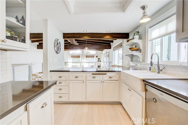 1525 Goodman Avenue, Redondo Beach, California 90278, 3 Bedrooms Bedrooms, ,2 BathroomsBathrooms,Residential,Sold,Goodman,SB19240967