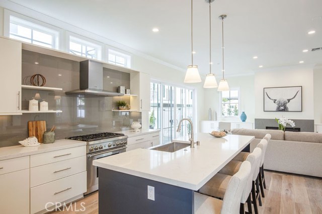 2309 Voorhees Avenue, Redondo Beach, California 90278, 4 Bedrooms Bedrooms, ,3 BathroomsBathrooms,Residential,Sold,Voorhees,SB19080678