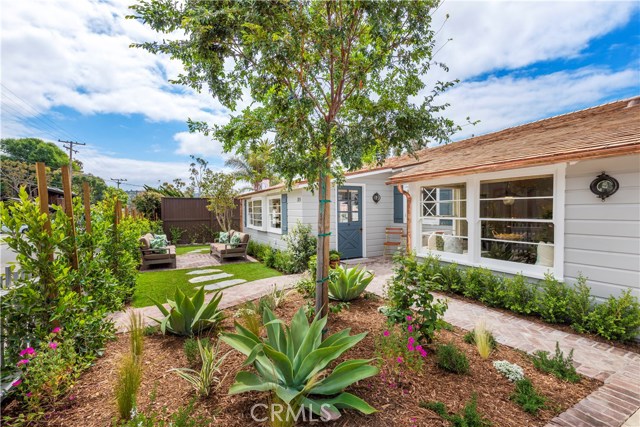 Photo of 385 Monterey Drive, Laguna Beach, CA 92651