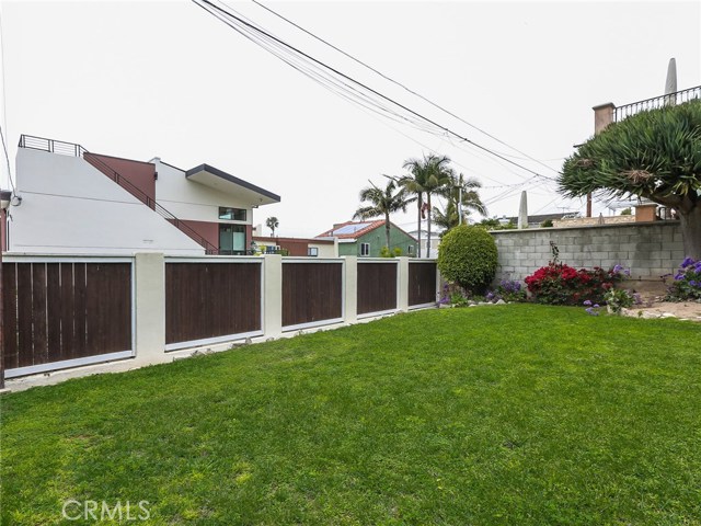 521 Gertruda Avenue, Redondo Beach, California 90277, 3 Bedrooms Bedrooms, ,3 BathroomsBathrooms,Residential,Sold,Gertruda,PV18080746