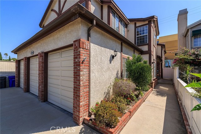 1820 Oak Avenue, Manhattan Beach, California 90266, 4 Bedrooms Bedrooms, ,3 BathroomsBathrooms,Residential,Sold,Oak,SB19209607