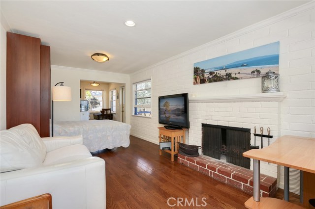 908 8th Street, Hermosa Beach, California 90254, ,Residential Income,Sold,8th,SB18093147