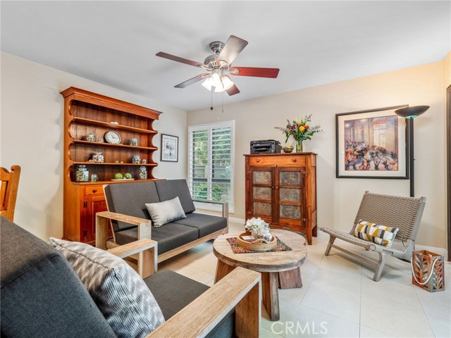 231 Irena Avenue, Redondo Beach, California 90277, 3 Bedrooms Bedrooms, ,1 BathroomBathrooms,Residential,Sold,Irena,SB20087245