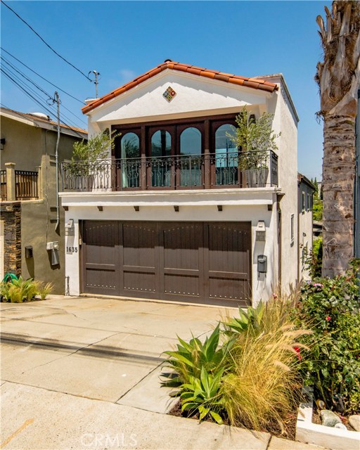 1635 Van Horne Lane, Redondo Beach, California 90278, 4 Bedrooms Bedrooms, ,1 BathroomBathrooms,Residential,Sold,Van Horne,PV19173799