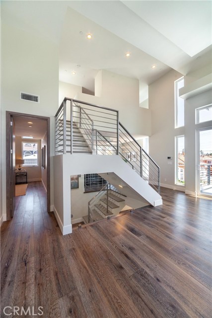 2715 Carnegie Lane, Redondo Beach, California 90278, 4 Bedrooms Bedrooms, ,4 BathroomsBathrooms,Residential,Sold,Carnegie,SB19176335