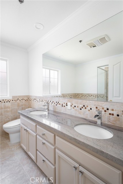 2017 Harriman Lane, Redondo Beach, California 90278, 4 Bedrooms Bedrooms, ,2 BathroomsBathrooms,Residential,Sold,Harriman Lane,SB20188649