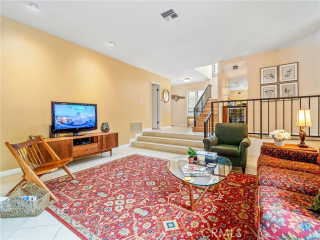 231 Irena Avenue, Redondo Beach, California 90277, 3 Bedrooms Bedrooms, ,1 BathroomBathrooms,Residential,Sold,Irena,SB20087245