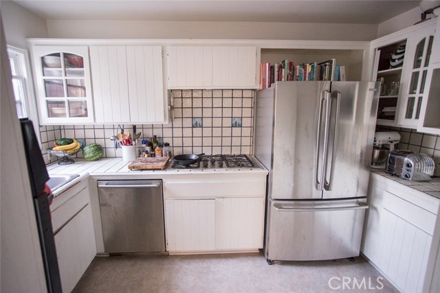 1812 Armour Lane, Redondo Beach, California 90278, 2 Bedrooms Bedrooms, ,1 BathroomBathrooms,Residential,Sold,Armour,SB17159525
