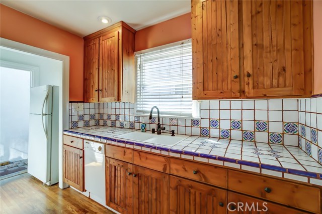 102 Juanita Avenue, Redondo Beach, California 90277, 2 Bedrooms Bedrooms, ,1 BathroomBathrooms,Residential,Sold,Juanita,SB19205626