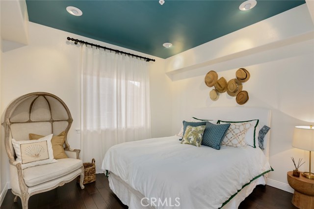 620 Juanita Avenue, Redondo Beach, California 90277, 3 Bedrooms Bedrooms, ,2 BathroomsBathrooms,Residential,Sold,Juanita,SB19033895