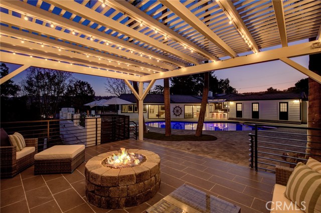 4511 Marloma Drive, Rolling Hills Estates, California 90274, 5 Bedrooms Bedrooms, ,2 BathroomsBathrooms,Residential,Sold,Marloma,PV19267077