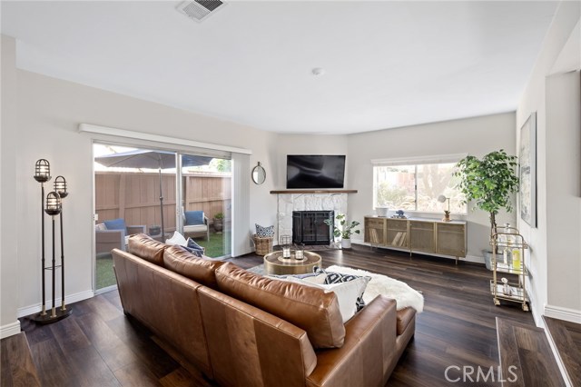 2701 Voorhees Avenue, Redondo Beach, California 90278, 2 Bedrooms Bedrooms, ,2 BathroomsBathrooms,Residential,Sold,Voorhees,SB20156888