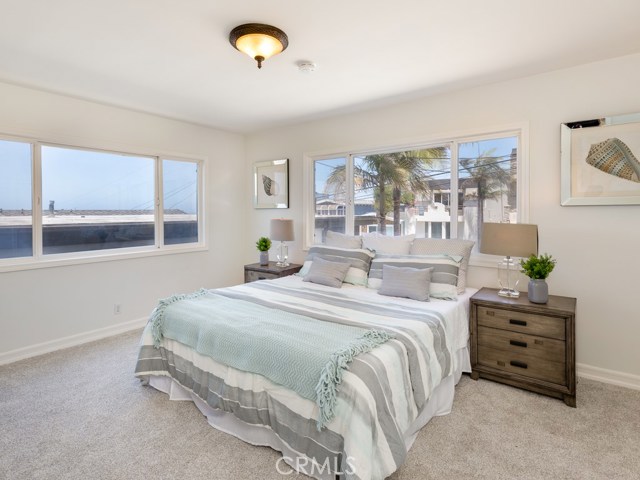 1136 2nd Street, Hermosa Beach, California 90254, 4 Bedrooms Bedrooms, ,3 BathroomsBathrooms,Residential,Sold,2nd,SB19115231