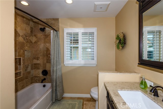 2nd Bathroom