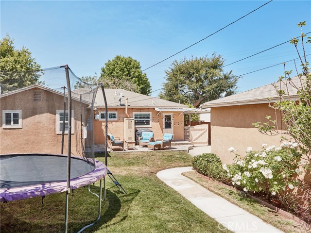 2918 Gibson Place, Redondo Beach, California 90278, 3 Bedrooms Bedrooms, ,2 BathroomsBathrooms,Residential,Sold,Gibson,SB20112934