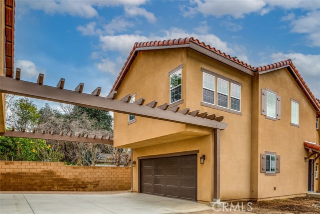 Detail Gallery Image 1 of 1 For 276 W Dexter #B,  Covina,  CA 91723 - 2 Beds | 1/1 Baths