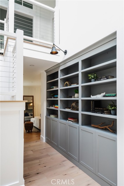 933 9th Street, Manhattan Beach, California 90266, 4 Bedrooms Bedrooms, ,2 BathroomsBathrooms,Residential,Sold,9th,SB21112500