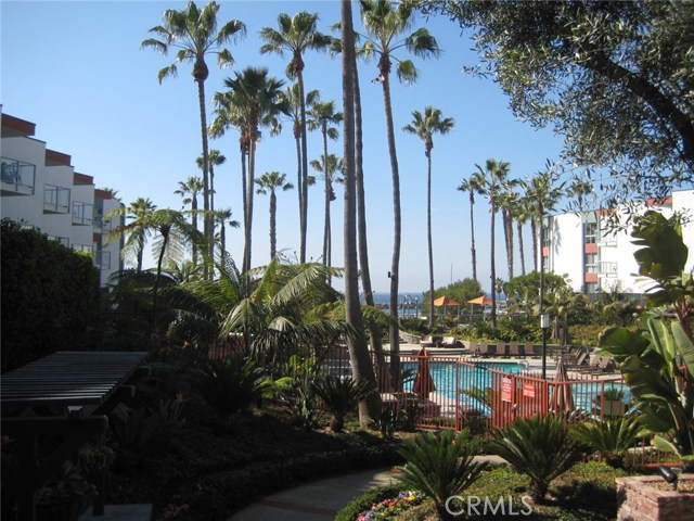 610 The Village, Redondo Beach, California 90277, 1 Bedroom Bedrooms, ,1 BathroomBathrooms,Residential,Sold,The Village,SB19252588