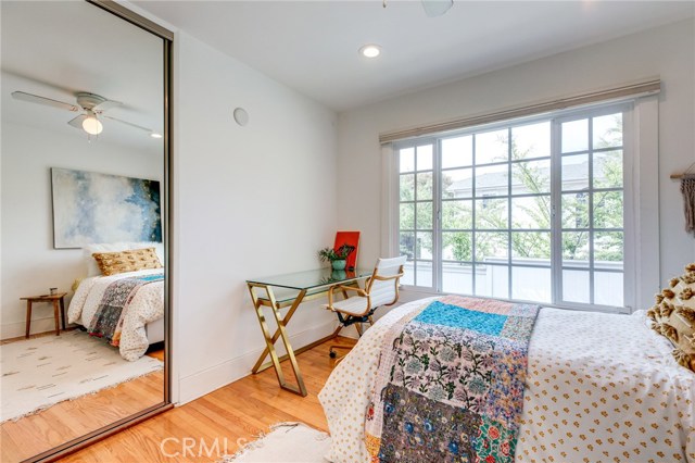 2416 Elm Avenue, Manhattan Beach, California 90266, 4 Bedrooms Bedrooms, ,2 BathroomsBathrooms,Residential,Sold,Elm,SB19275935