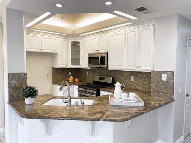 Photo of 41 Montana Del Lago Drive, Rancho Santa Margarita, CA 92688