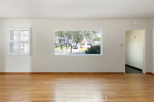 1327 Helberta Avenue, Redondo Beach, California 90277, 3 Bedrooms Bedrooms, ,1 BathroomBathrooms,Residential,Sold,Helberta,SB20260522