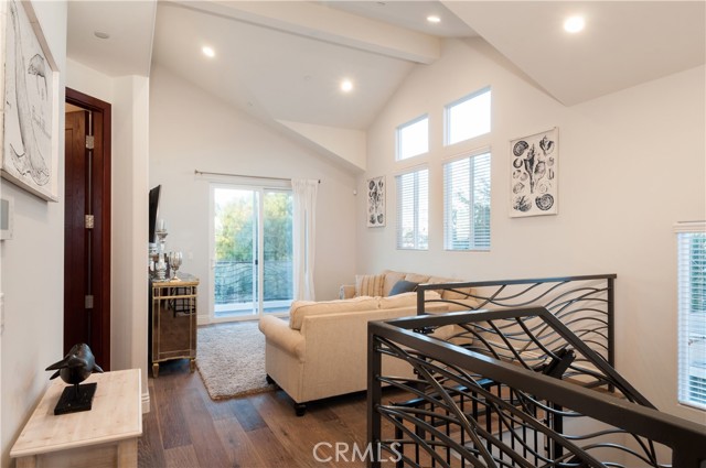 2110 Ernest Avenue, Redondo Beach, California 90278, 4 Bedrooms Bedrooms, ,3 BathroomsBathrooms,Residential,Sold,Ernest,SB21132960