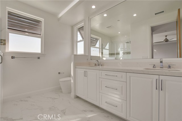 BEDROOM NO. 1 PRIVATE BATHROOM