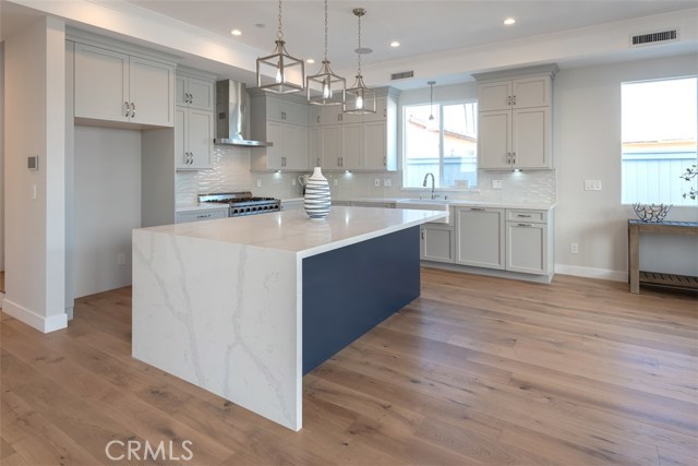 2119 Marshallfield Lane, Redondo Beach, California 90278, 4 Bedrooms Bedrooms, ,3 BathroomsBathrooms,Residential,Sold,Marshallfield,PV18268433