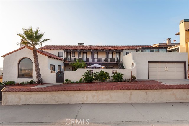 2302 The Strand, Hermosa Beach, California 90254, 5 Bedrooms Bedrooms, ,3 BathroomsBathrooms,Residential,Sold,The Strand,SB17229806