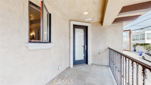 333 21st Place, Manhattan Beach, California 90266, 3 Bedrooms Bedrooms, ,3 BathroomsBathrooms,Residential,Sold,21st,SB21154619