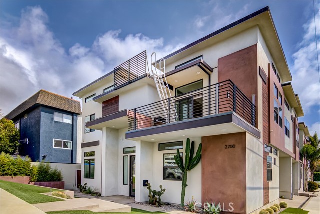 2700 Vanderbilt Lane, Redondo Beach, California 90278, 4 Bedrooms Bedrooms, ,2 BathroomsBathrooms,Residential,Sold,Vanderbilt,SB21081280