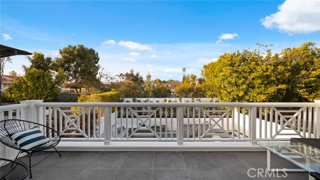 1137 6th Street, Manhattan Beach, California 90266, 5 Bedrooms Bedrooms, ,5 BathroomsBathrooms,Residential,Sold,6th,PV21069366