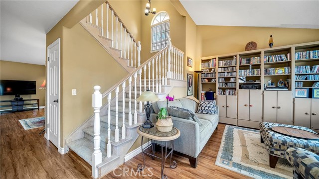 2013 Marshallfield Lane, Redondo Beach, California 90278, 4 Bedrooms Bedrooms, ,2 BathroomsBathrooms,Residential,Sold,Marshallfield,SB21037139