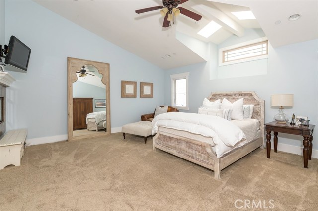 812 Irena Avenue, Redondo Beach, California 90277, 3 Bedrooms Bedrooms, ,2 BathroomsBathrooms,Residential,Sold,Irena,SB18133597